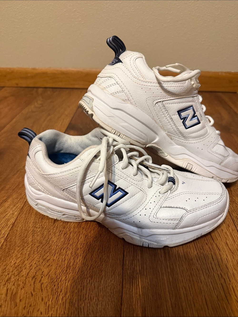 New Balance Women’s White Sneakers Classic Dad Shoe Design 608V2